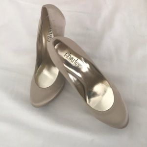 COPY - Charles David Pure 6 1/2 Champagne satin pumps